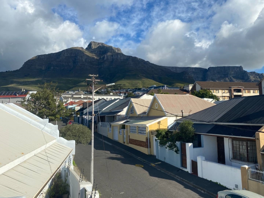 2 Bedroom Property for Sale in Woodstock Western Cape
